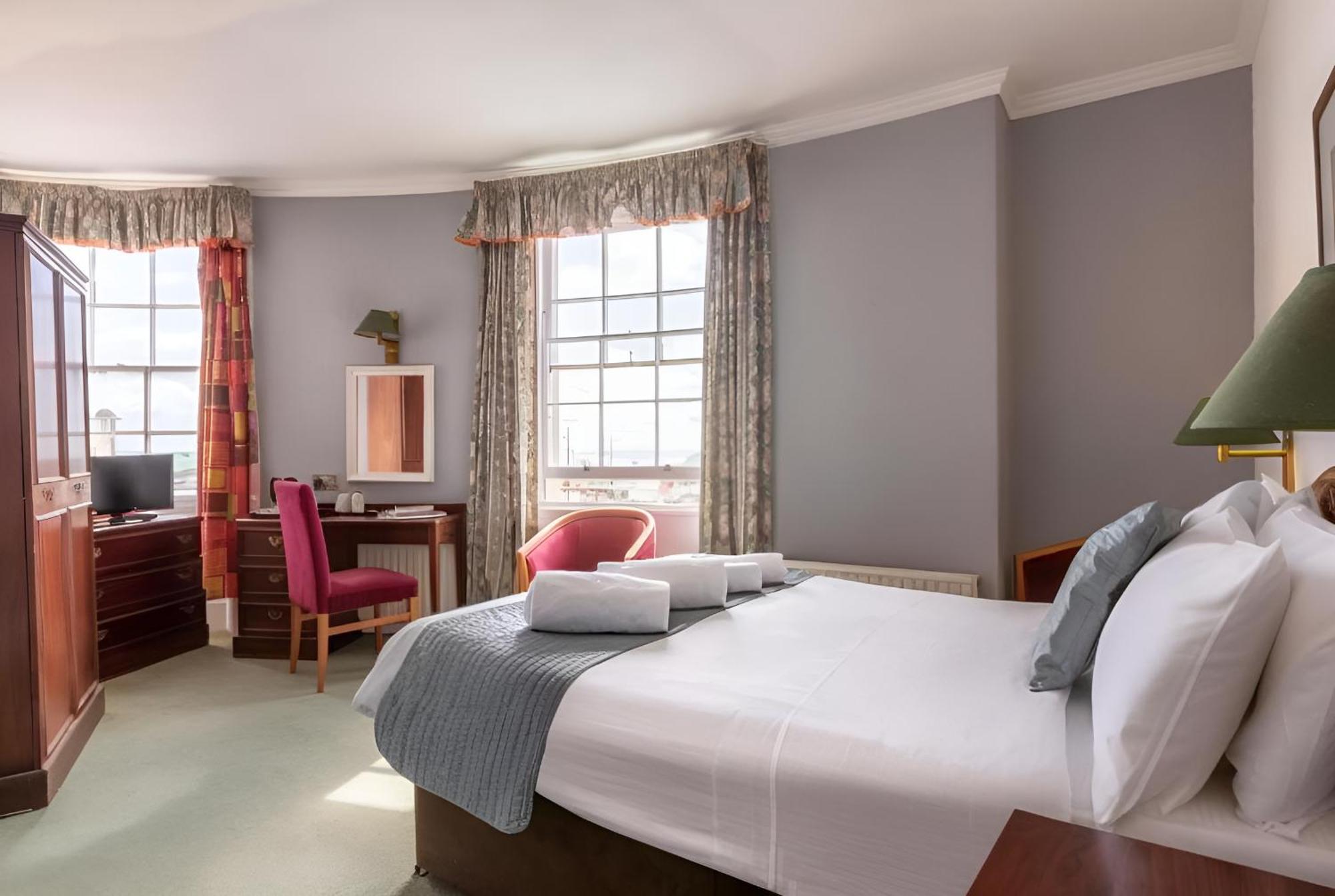 The Carlton Hotel Great Yarmouth Bagian luar foto